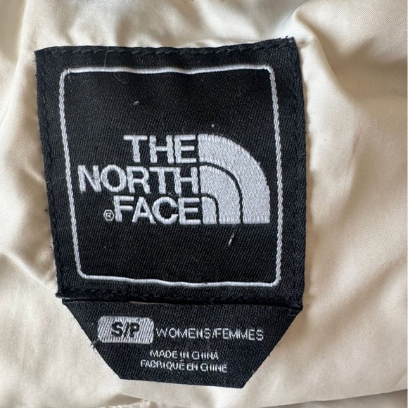 North Face Jacket - ladies’ small - goose down - Picture 5 of 9